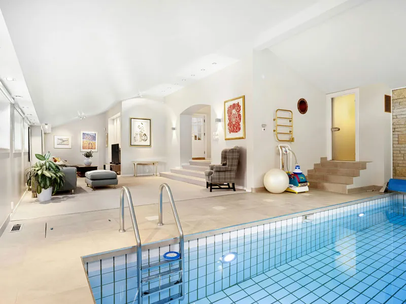 Villa Swimming Pool Equipment Solutions