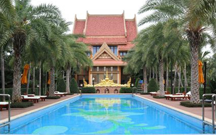 AQUA: Swimming Pool of Longhu Linxiwan Private Villa in Zhengzhou