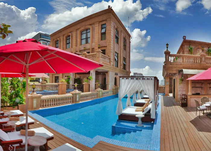 How to Choose the Right Swimming Pool Heat Pump & Chiller